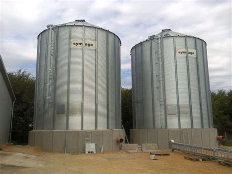 cement siló vázszerkezete, poreltávolító és fékeszköz elhelyezkedése a silón