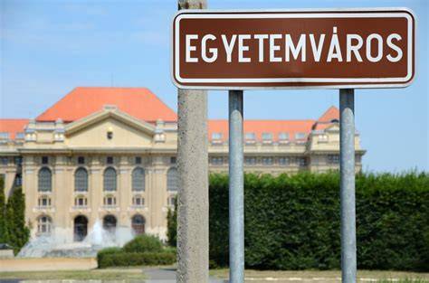 Infographic: Budapesti, debreceni és szegedi EB-létesítmények összegzése