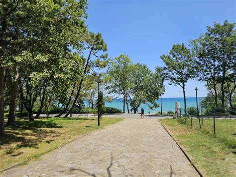 Izgalmas helyek és térkép a Lignano Sabbiadoró környékéről