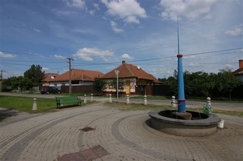 Újszász artézi kút