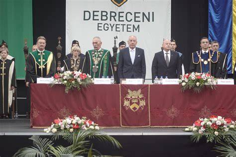 Debreceni születésű költői motívumok illusztrációja
