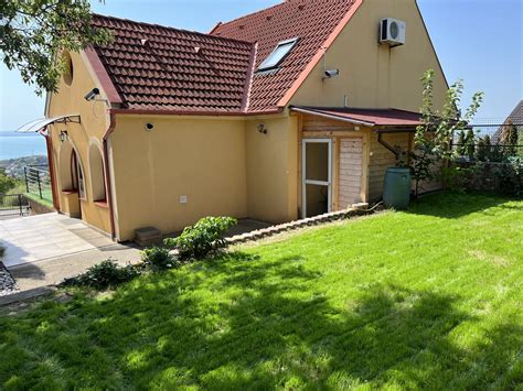 Panorámás balatoni ingatlanok