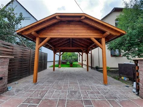 Különböző típusú autóbeállók