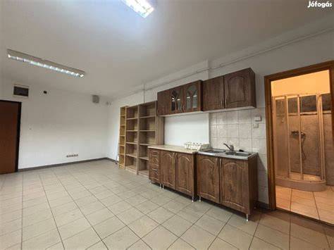 Debreceni garzonlakás a városközponthoz közel