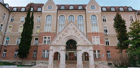 Pécsi egyetemi kampusz