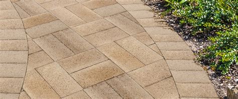 Különböző térkő minták és színek