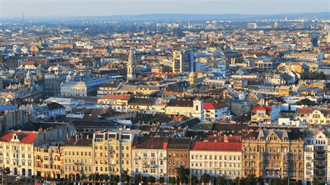 Látkép a BudaPart városnegyedről