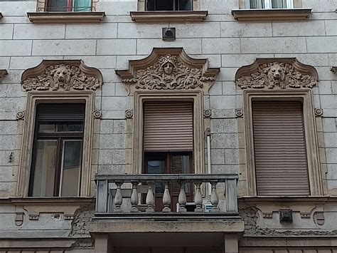 Bérház a Hajnal utcában