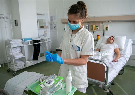 Egészségügyi dolgozók arcképei