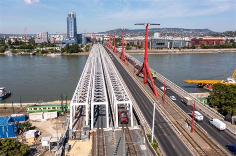 Az első Déli összekötő vasúti híd metszete