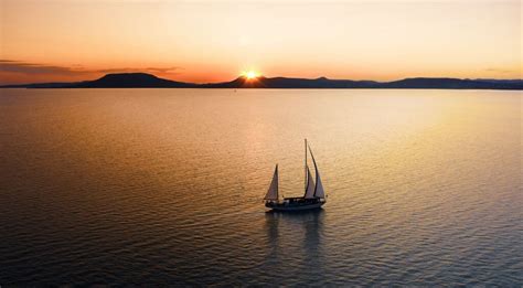 Naplemente a Balatonon