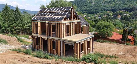 Könnyűszerkezetes ház építési folyamatának lépései