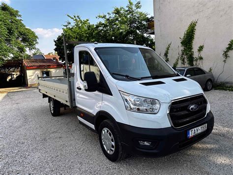 Lomtalanító teherautó