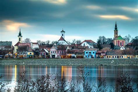 Szentendre panoráma térképe: összefüggő lakóterületek és vízfolyások