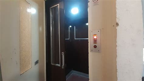 Régi budapesti lift