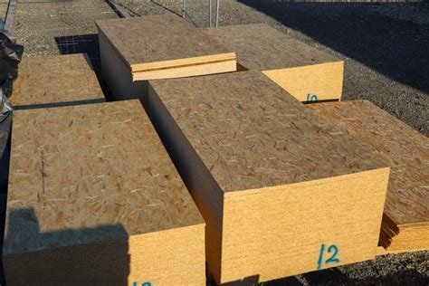 különböző vastagságú OSB lapok