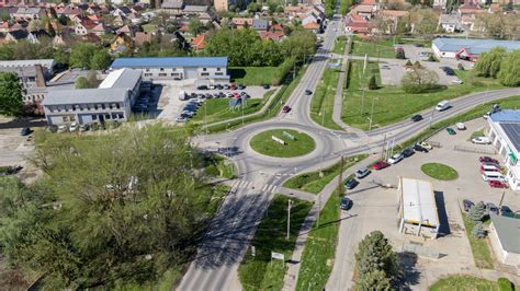 Új körforgalom építése Sajószentpéteren