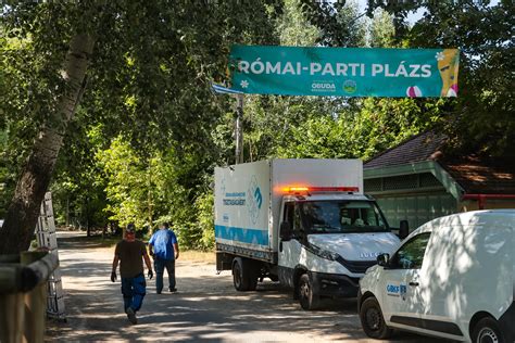 Római-parti üdülőház részletei
