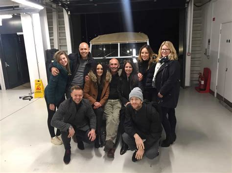 Garázs Varázs műsorvezetői Tim Shaw és Fuzz Townshend