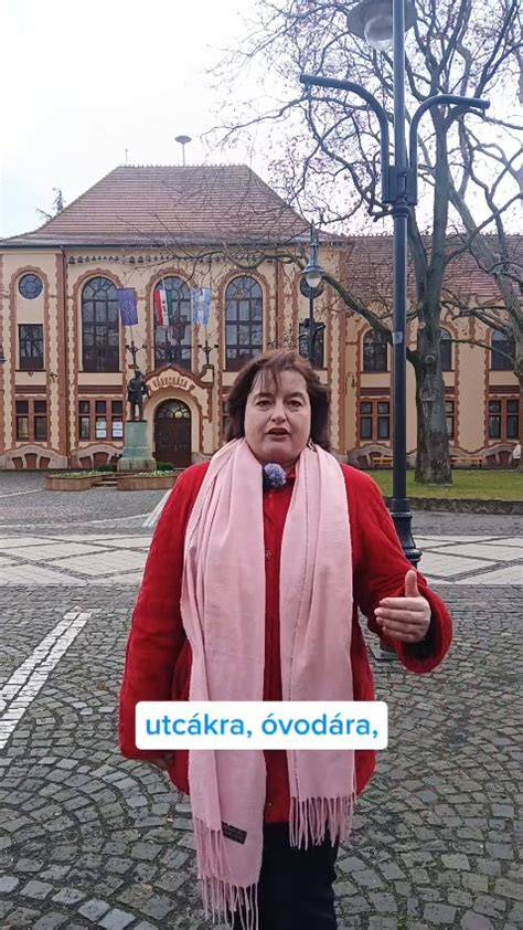 Rendkívül alapos költségvetés- és ütemterv-előírás egy új ház kivitelezéséhez
