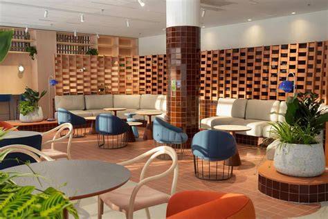 Üzleti találkozókhoz ideális lounge kora reggel