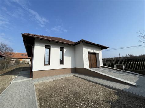 Ingatlanpiaci megoszlás Bicske környékén: családi házak, új építésű lakások, zártkerti telkek