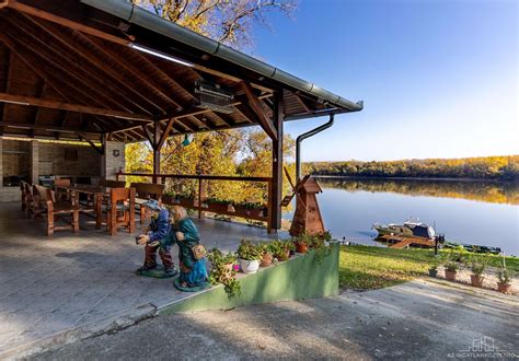 Vízparti ház Zebegényben