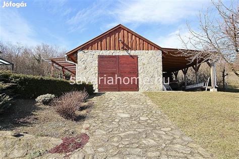 Eladó ház Zánkán panorámával