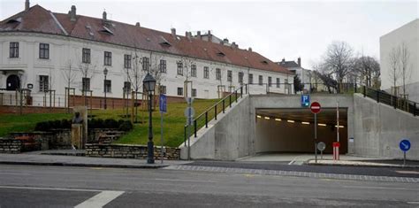 Várkert Bazár mélygarázs