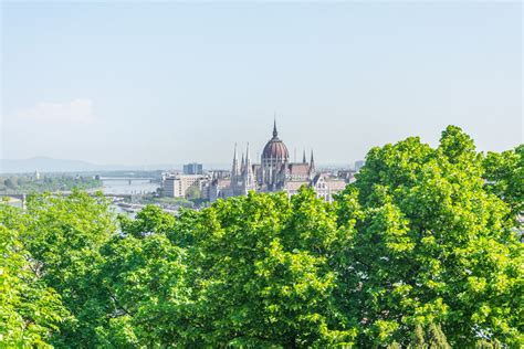 Budapesti panoráma a Gellért-hegyről