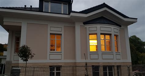 Homlokzat színezése