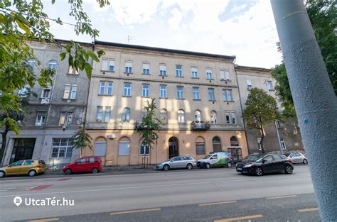 Békéscsaba Dózsa György út utcakép