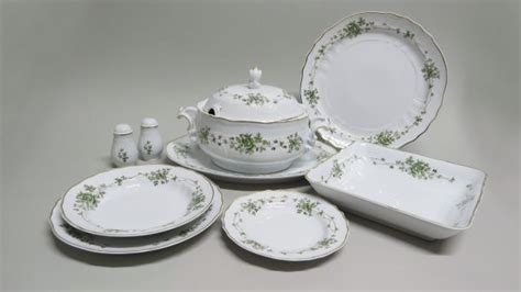 Hollóházi porcelán étkészlet