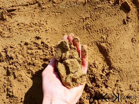 A vályogtalaj összetevői