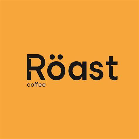 Roast Coffee és Röast Coffee logók és üzem.
