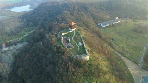 Solymári vár panoráma és épületrészletek