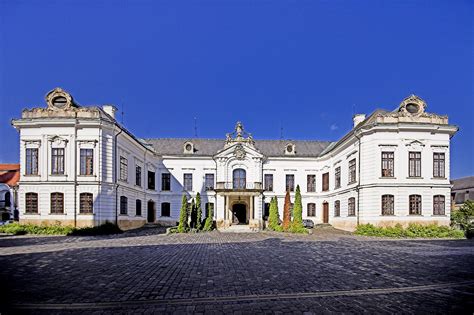 A veszprémi érseki palota alaprajza (illusztráció)