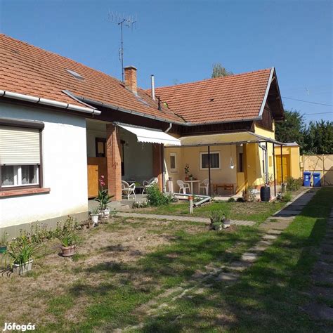 Kertkapcsolatos családi házak Békéscsabán - térkép