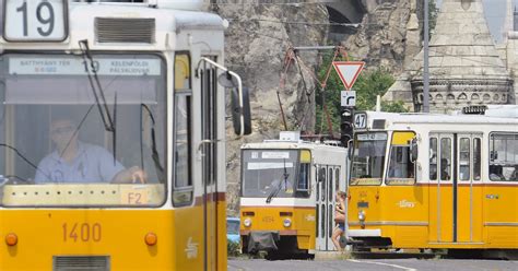 Régi villamos a Bartók Béla úton