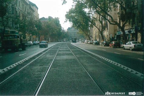 A Bartók Béla út új tömegközlekedési sávja