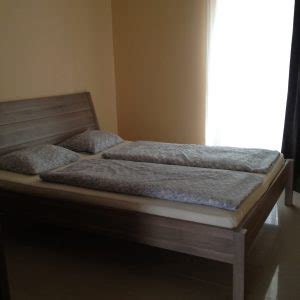Táblázat: apartman vs. panzió - fő jellemzők