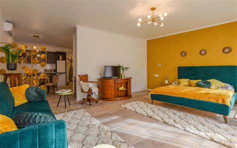 Belső enteriőr fotó a nappali-konyha-étkező térről