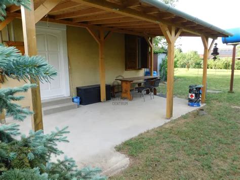 nyaraló Tápiószentmárton