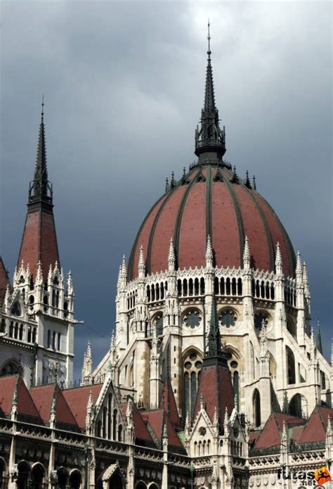 Az Országház kupolája