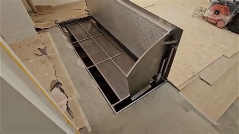 Pincelejáró meredek rámpával