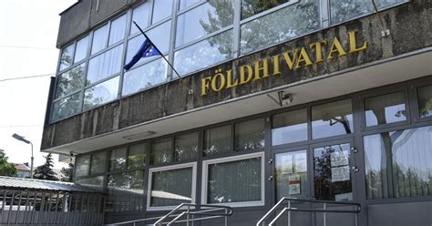 Az ingatlan nyilvántartás épülete