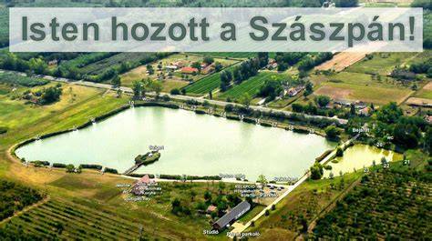 A Balaton térképén jelölt vízparti övezetek és stégek