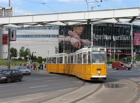 Infografika a Könyves Kálmán körút irodaházairól