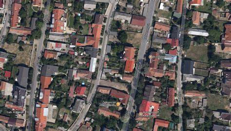 Esri, Bing és Google műholdas térképek integrációja a Szatymaz térképén