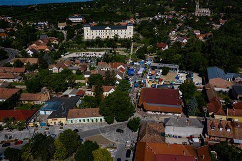 Ingatlankínálat Páty térképen